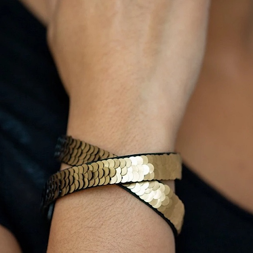 Under the sequins gold urban bracelet